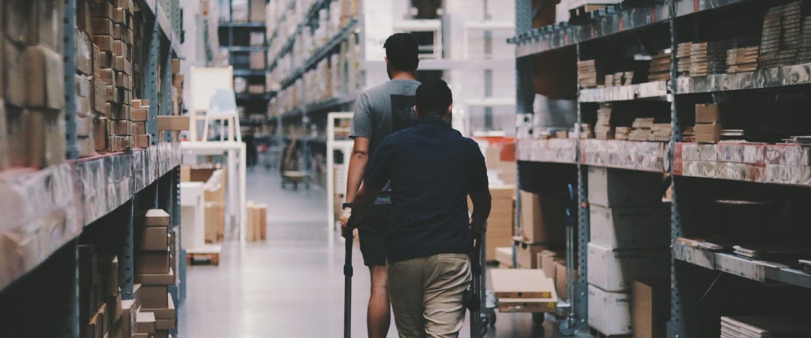 Warehouse shelving where parcels are stored free for thirty days